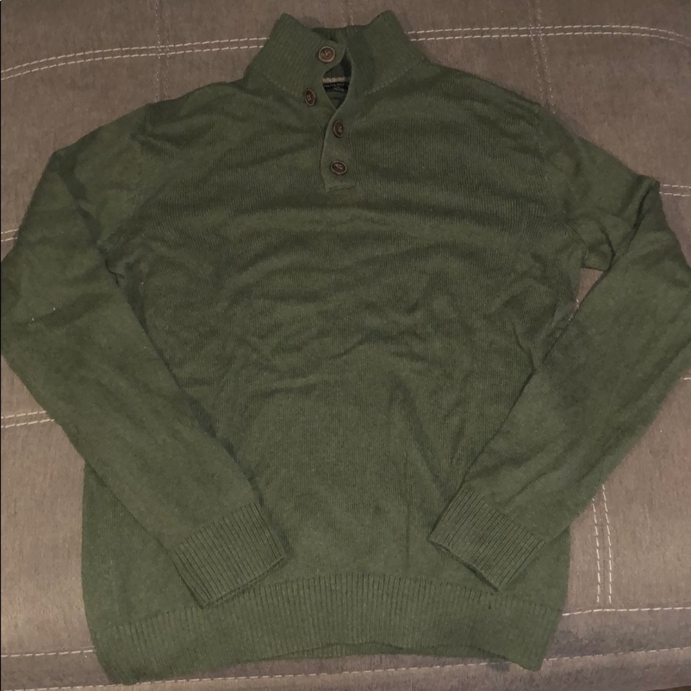 Green banana republic sweater